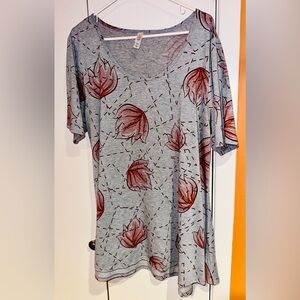 LuLaRoe Floral Women's Top. Size 2XL